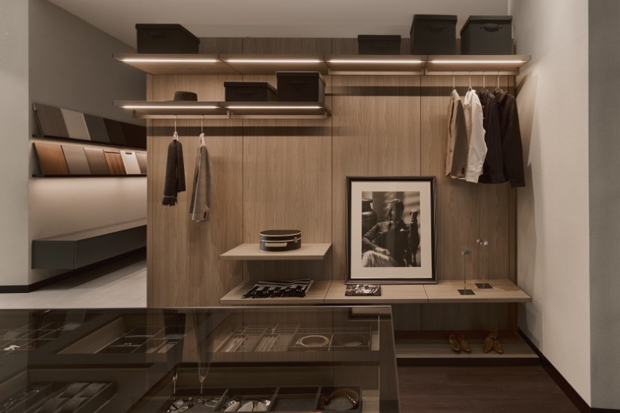 Bangkok - Flagship Store - Composit